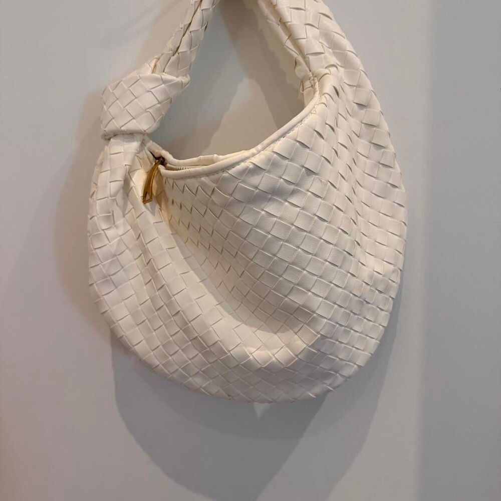 Woven Vegan Leather Knot Hobo Bag OS Minimalist Clean Girl - Picture 2 of 6